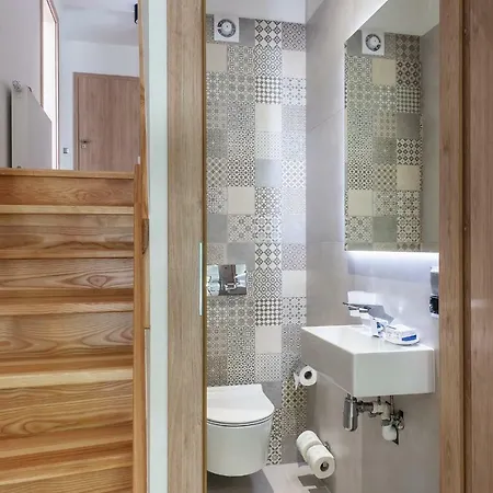 Nad Parkiem Apartment *